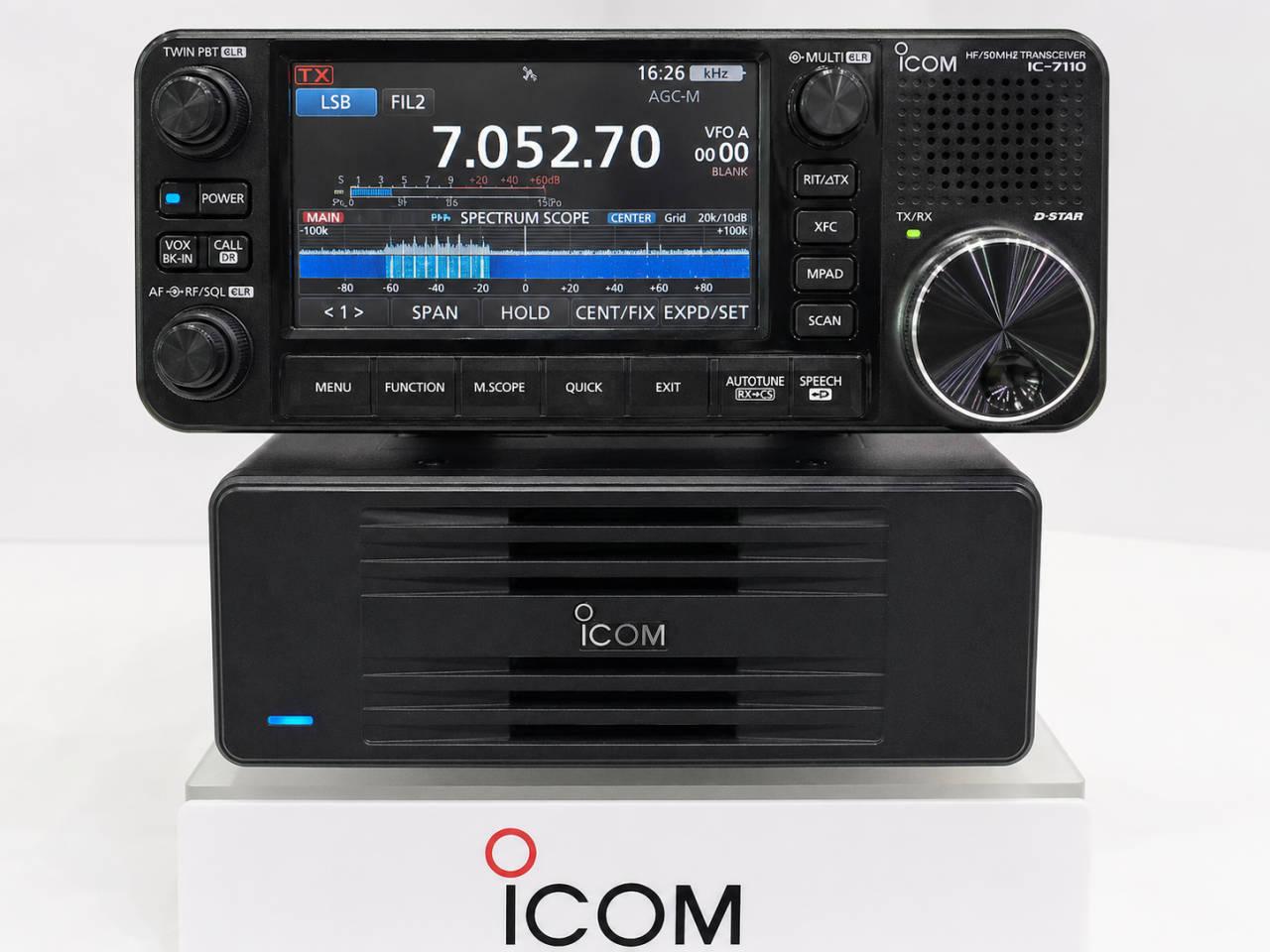 Icom IC-7110: Evde, Araçta ve Sahada Güçlü Tek İstasyon