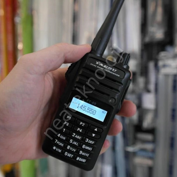 Yaesu FT-65E VHF/UHF Dual Band FM Amatör El Telsizi